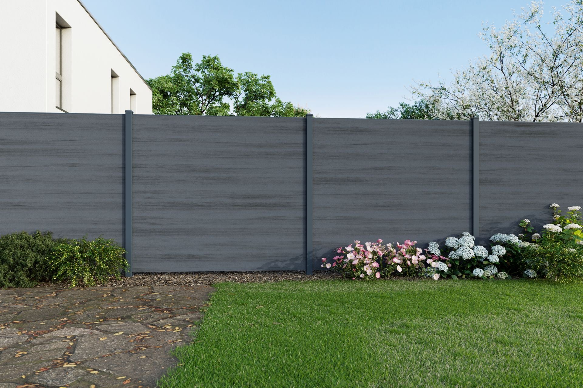 WPC Sichtschutzzaun Schiefer im Garten