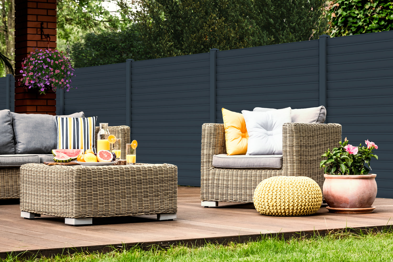 Alu Sichtschutzzaun Lamellen Terrasse Rückseite