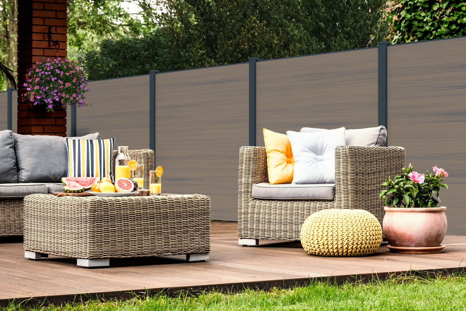 WPC Sichtschutzzaun Antique Terrasse